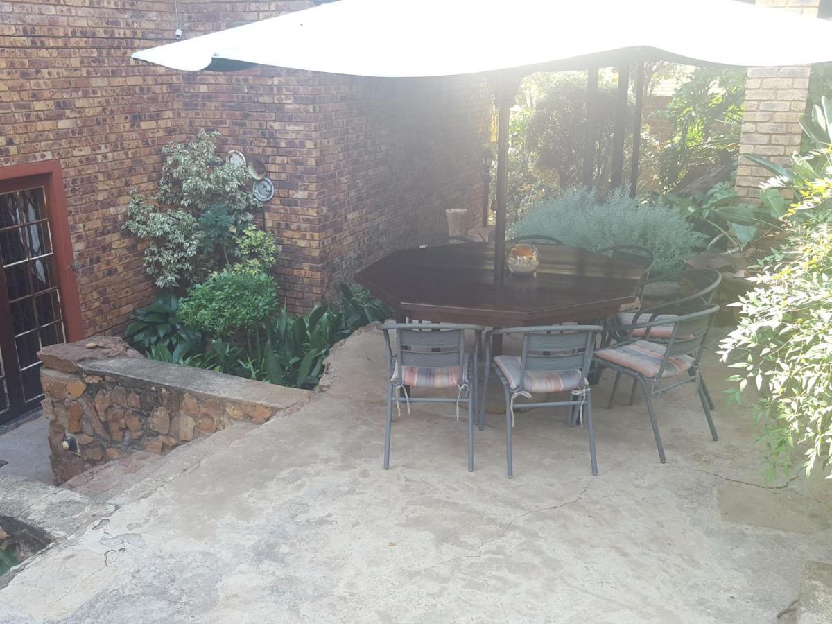 Grace Place Bnb Pretoria Bed & Breakfast Dış mekan fotoğraf